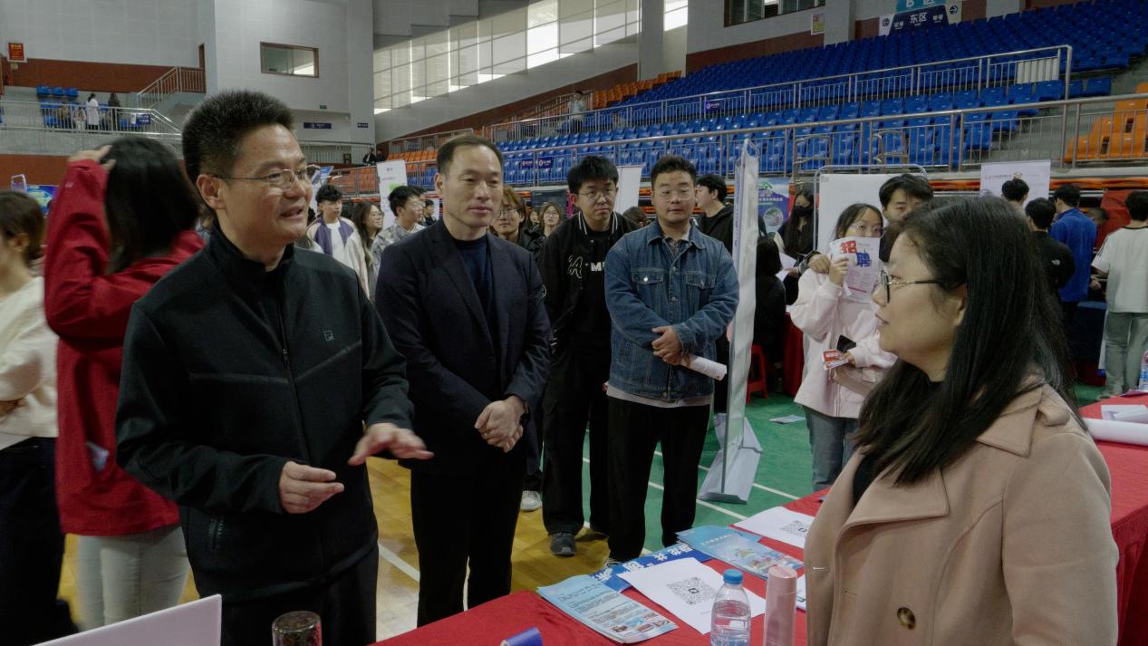 70f8ec3a54caa7053d1e7dab87b4ddb